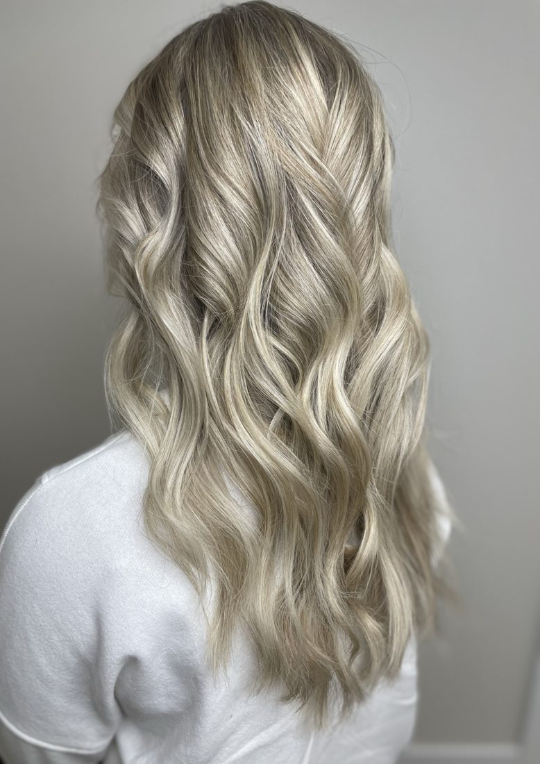 Long blonde waves